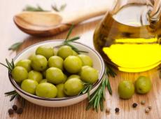 Чем полезны оливки: состав, питательная ценность